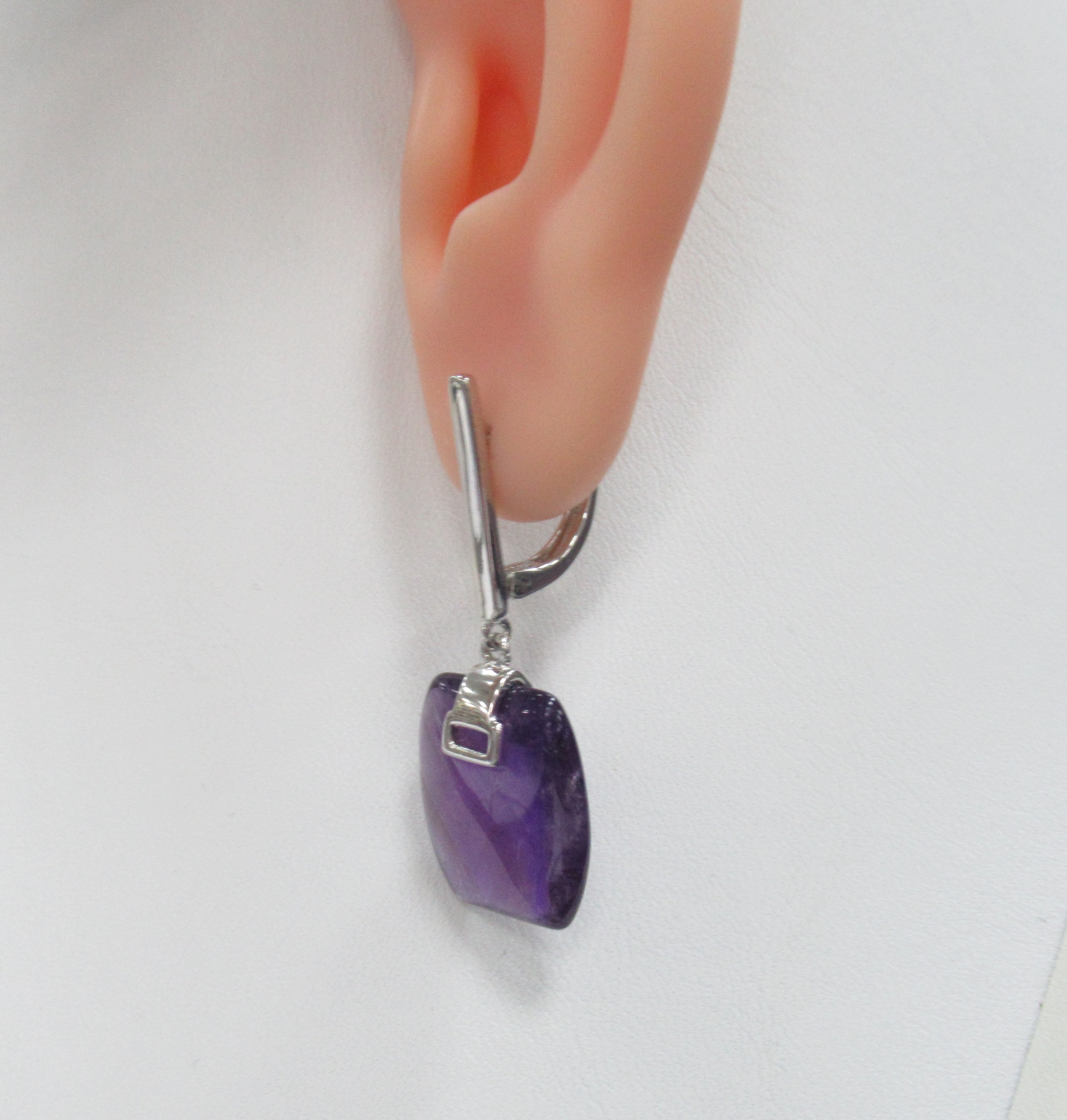 Серебряные серьги с аметистами